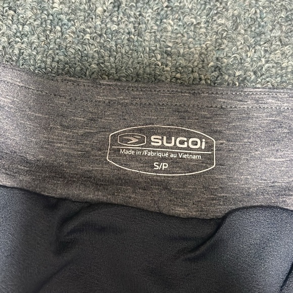 Sugoi athletic  shorts size small - Picture 4 of 8